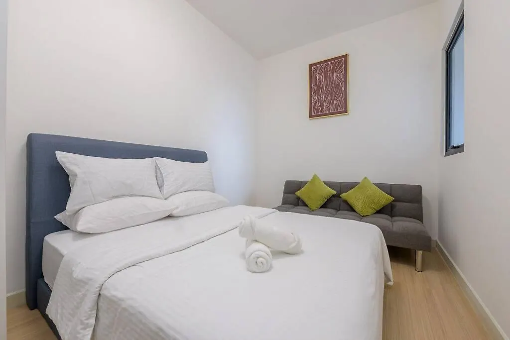 Luxury Residence Sky Garden Near Trx Mall 100Mbps 吉隆坡 0*,  马来西亚